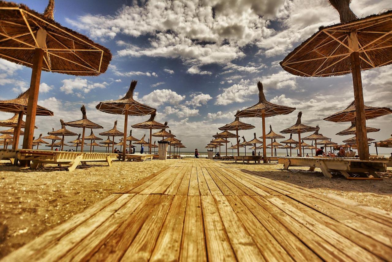 Mario Apartamente - Romantic Mamaia Bagian luar foto