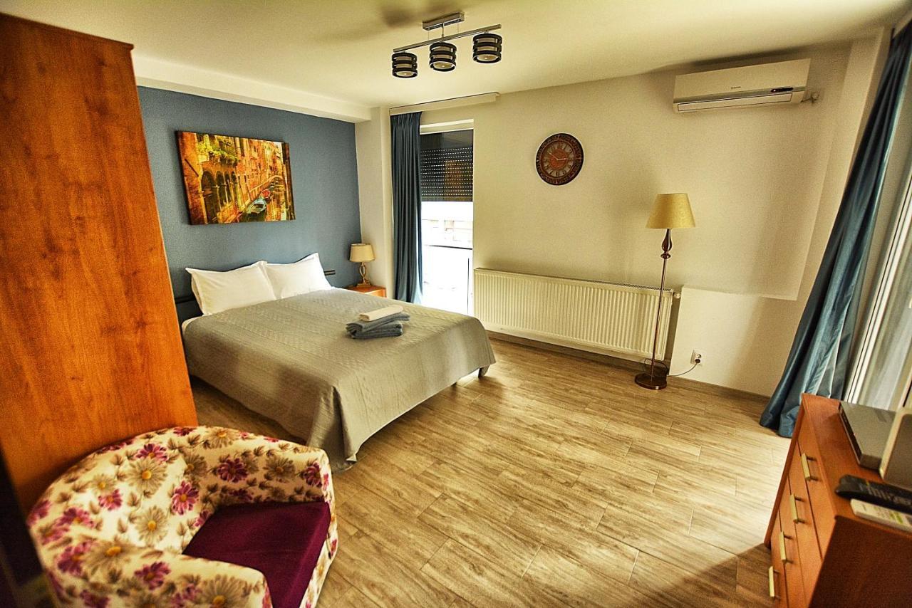 Mario Apartamente - Romantic Mamaia Bagian luar foto