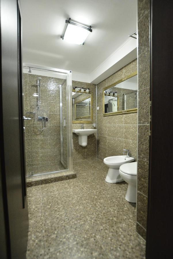 Mario Apartamente - Romantic Mamaia Bagian luar foto