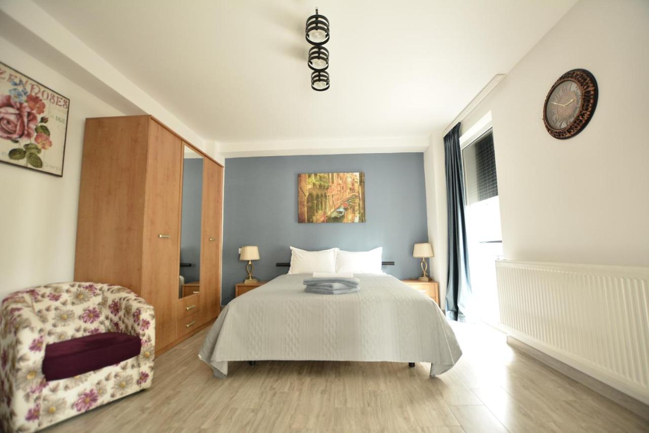 Mario Apartamente - Romantic Mamaia Bagian luar foto