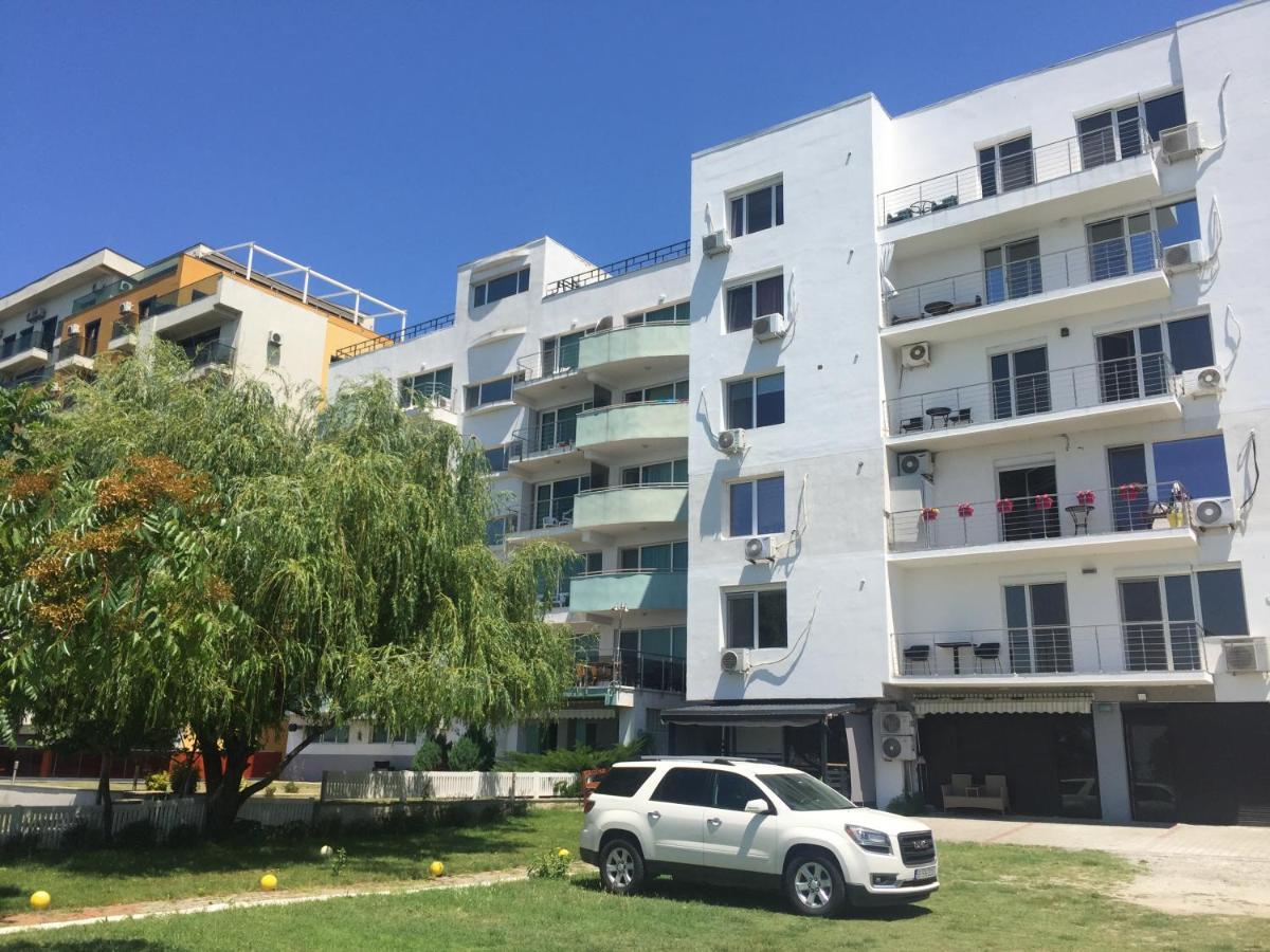 Mario Apartamente - Romantic Mamaia Bagian luar foto